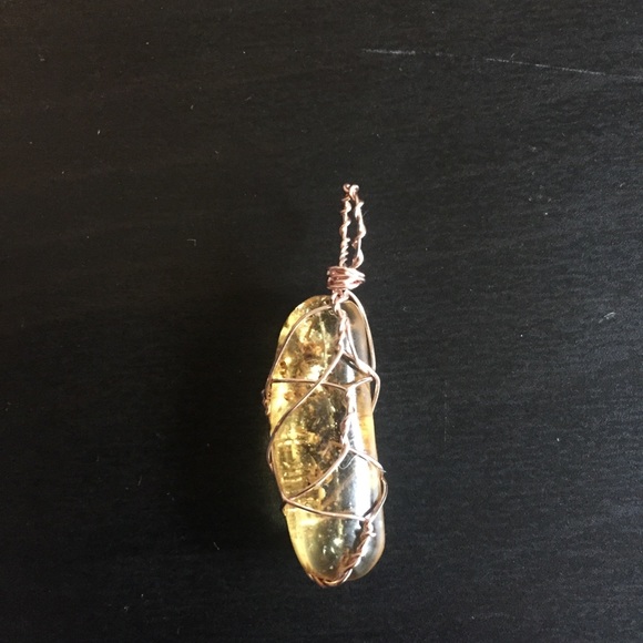 3/$20 ⚡️ Copal Amber wire wrapped pendant - Picture 2 of 4